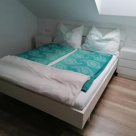 Living Apartment *